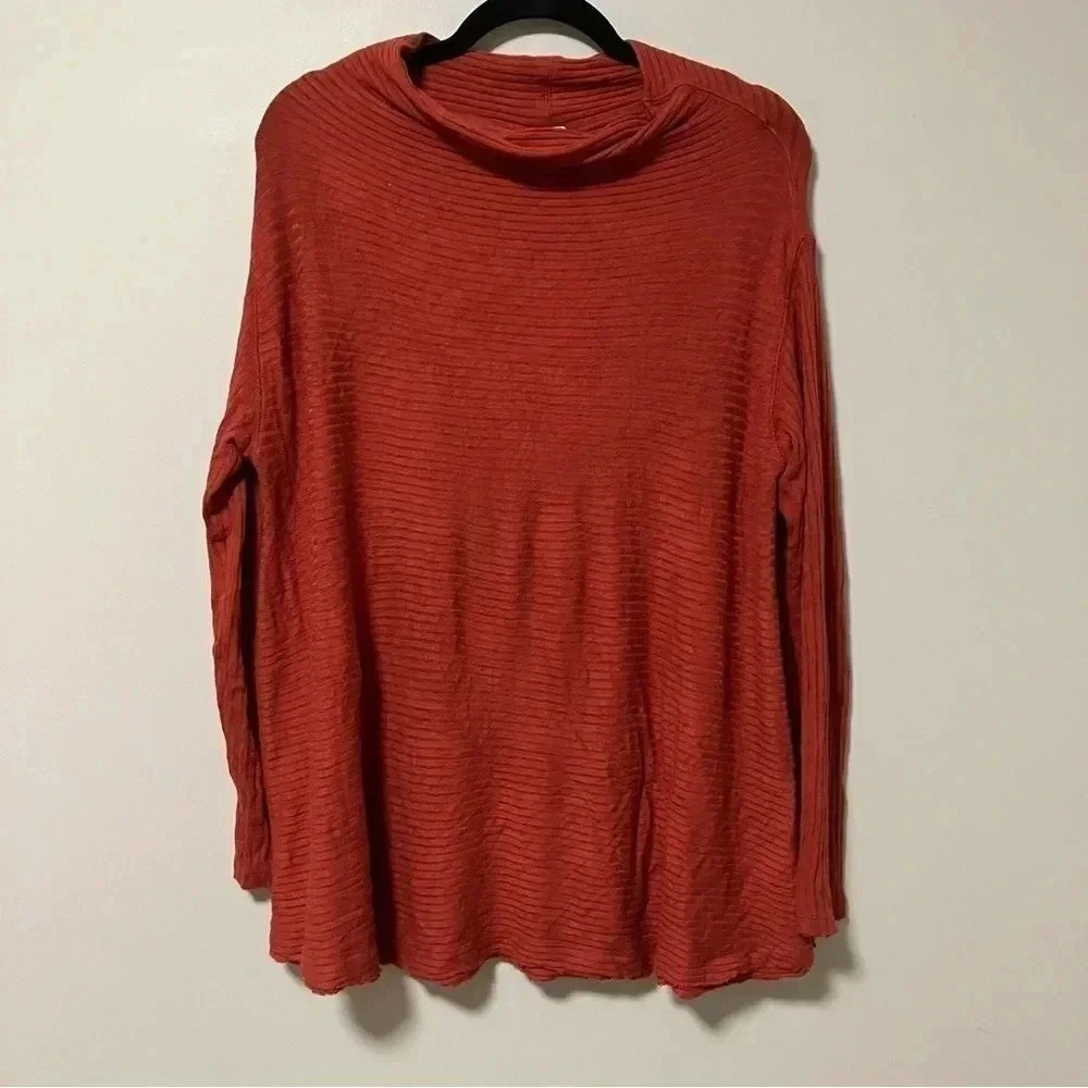 We the Free  rust orange ribbed sweater